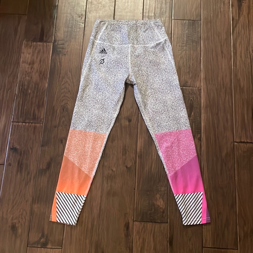 Adidas x Peloton workout leggings, size S.